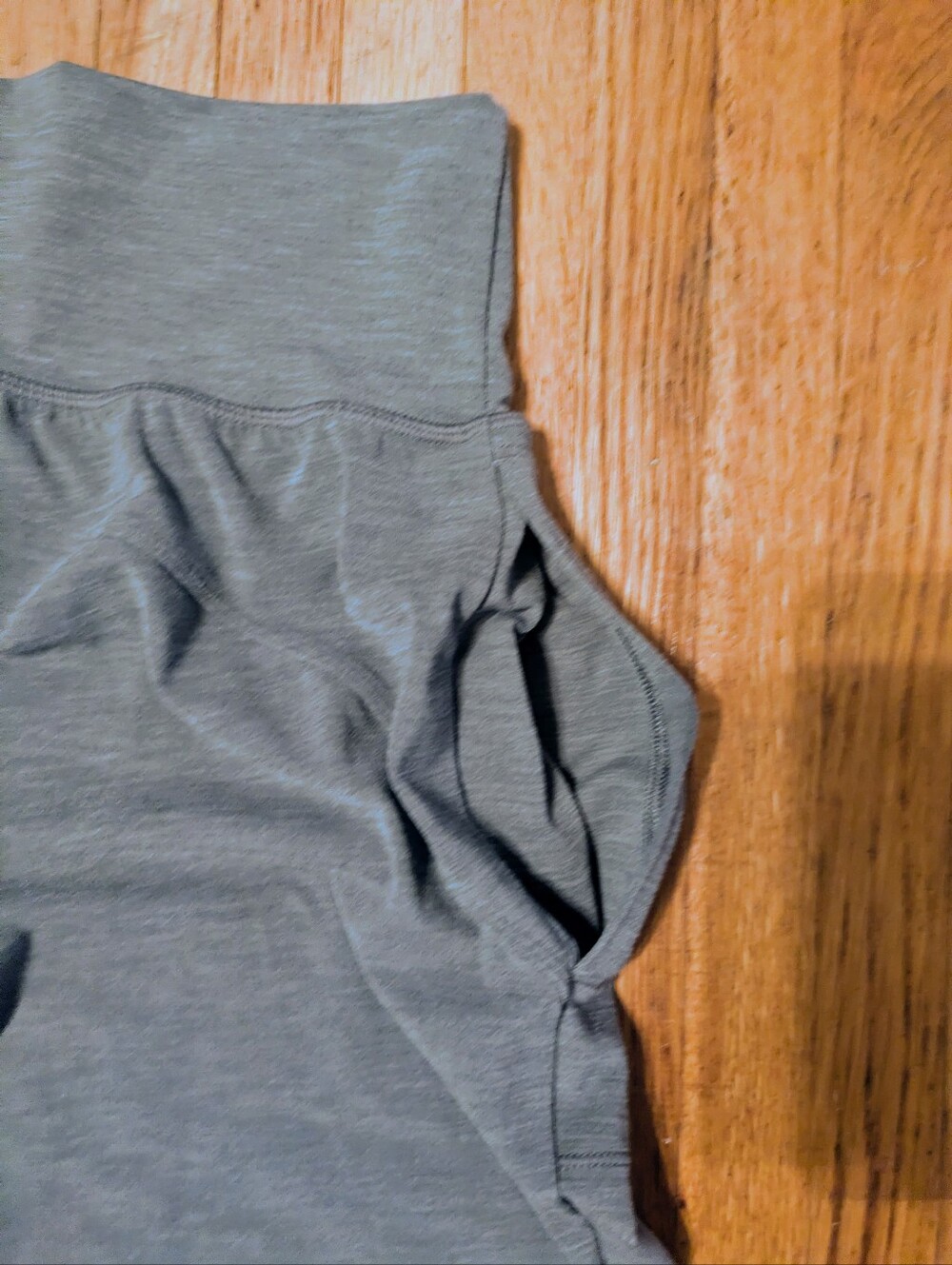 Athleta Salutation High rise jogger in sage size medium - Picture 4 of 9